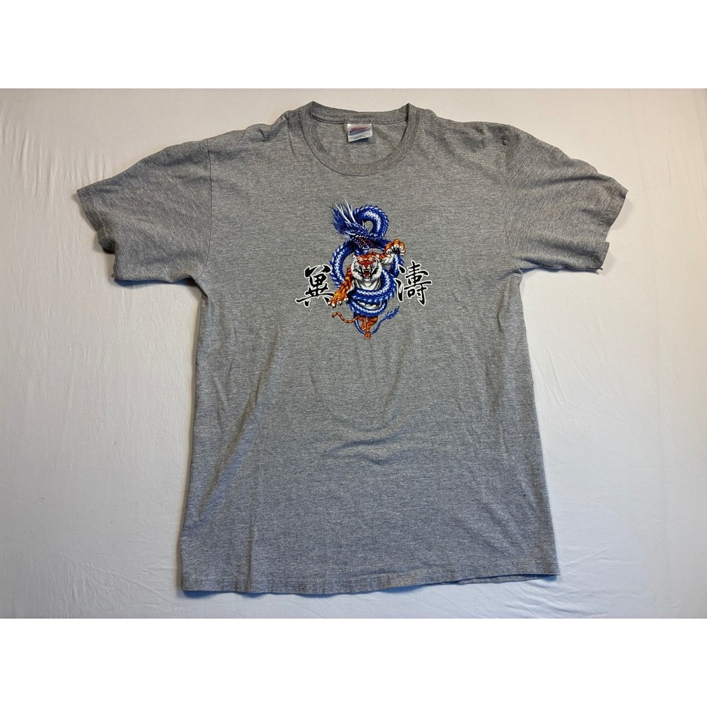 Hanes Men's M Heavyweight Gray Tiger Dragon Graphic T-Shirt Crewneck